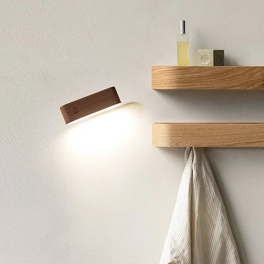 360° Wireless Wooden Lamp